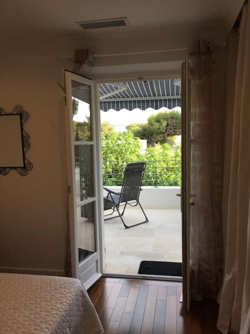 Cassis Calanques, 2 Pieces Grande Terrasse Vue Mer Exterior photo