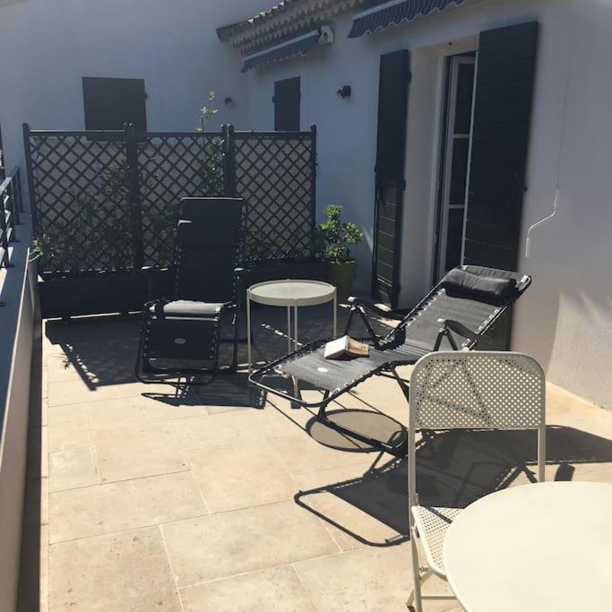 Cassis Calanques, 2 Pieces Grande Terrasse Vue Mer Exterior photo